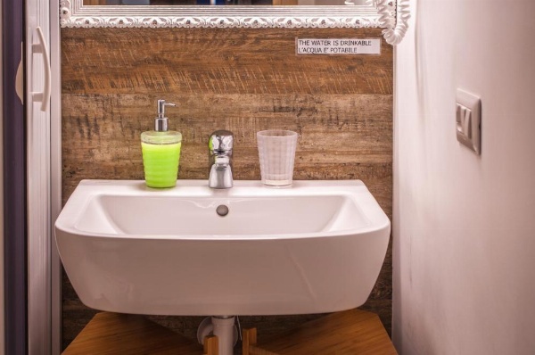Melo Accommodations image 16